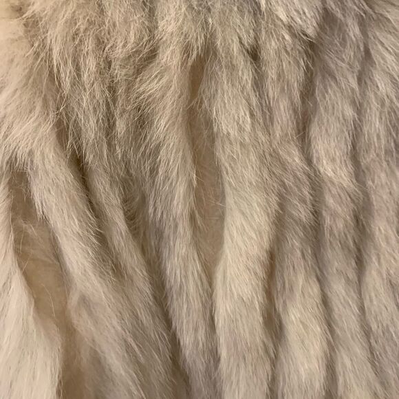 Saga Fox Vintage Fur Jacket - Picture 7 of 8